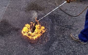 Hangersley flat roofing repairs